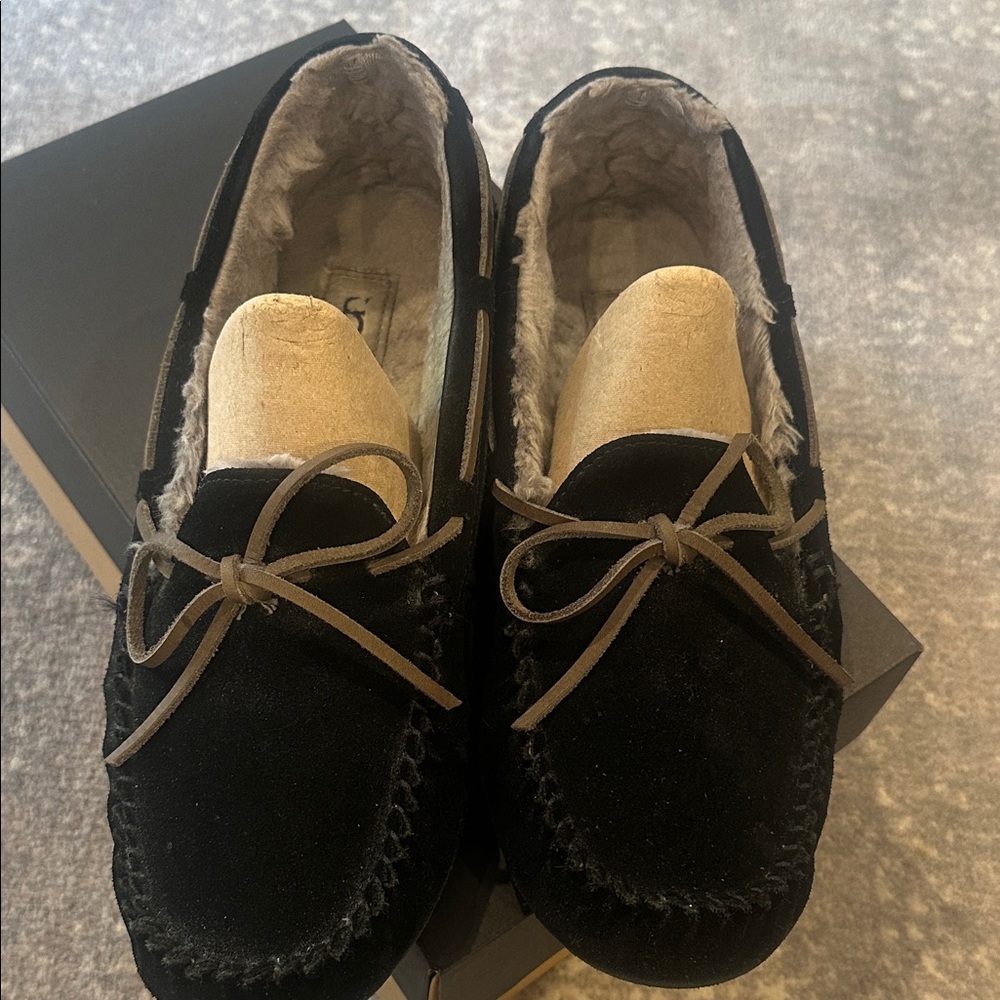 UGG Men's Black and Tan Loafers